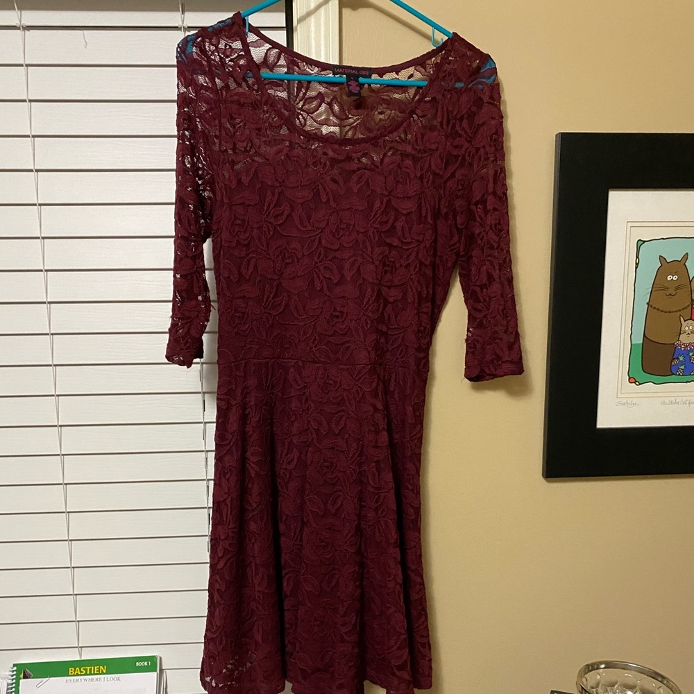 Maroon smooth lace dress.